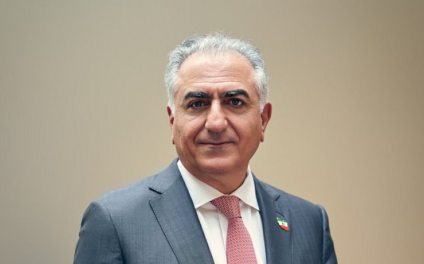 Rza Pəhləvi Konqresdə: Hakimiyyətə gəlmək üçün PLAN