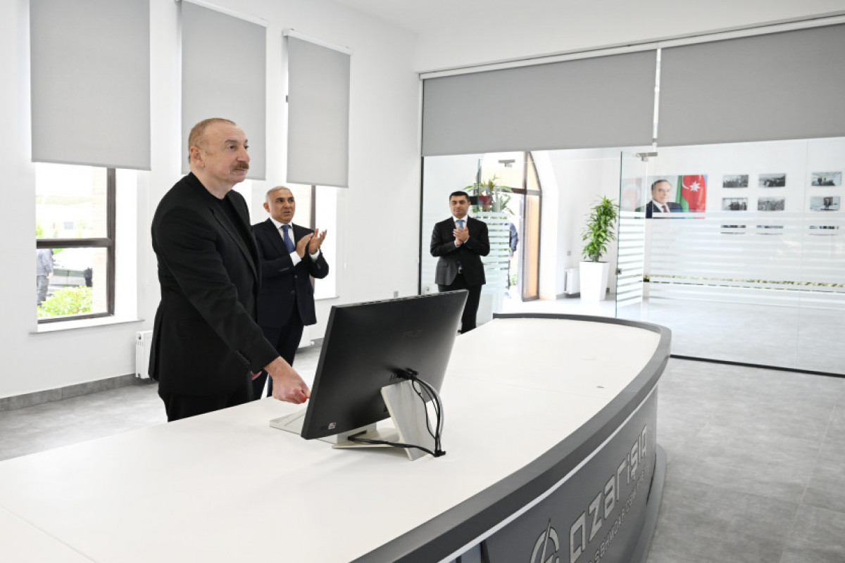 Prezident Yevlaxda SCADA İdarəetmə Mərkəzinin açılışında - YENİLƏNİB