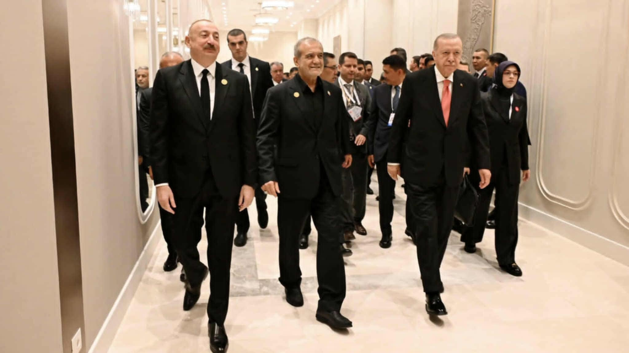 Pezeşkianı Xankəndinə gəlməkdən kiim çəkindirmək istəyib?