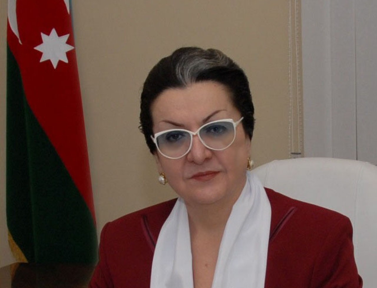 Lalə Şövkət deputatlığa namizəd olub-olmayacağına cavab verdi