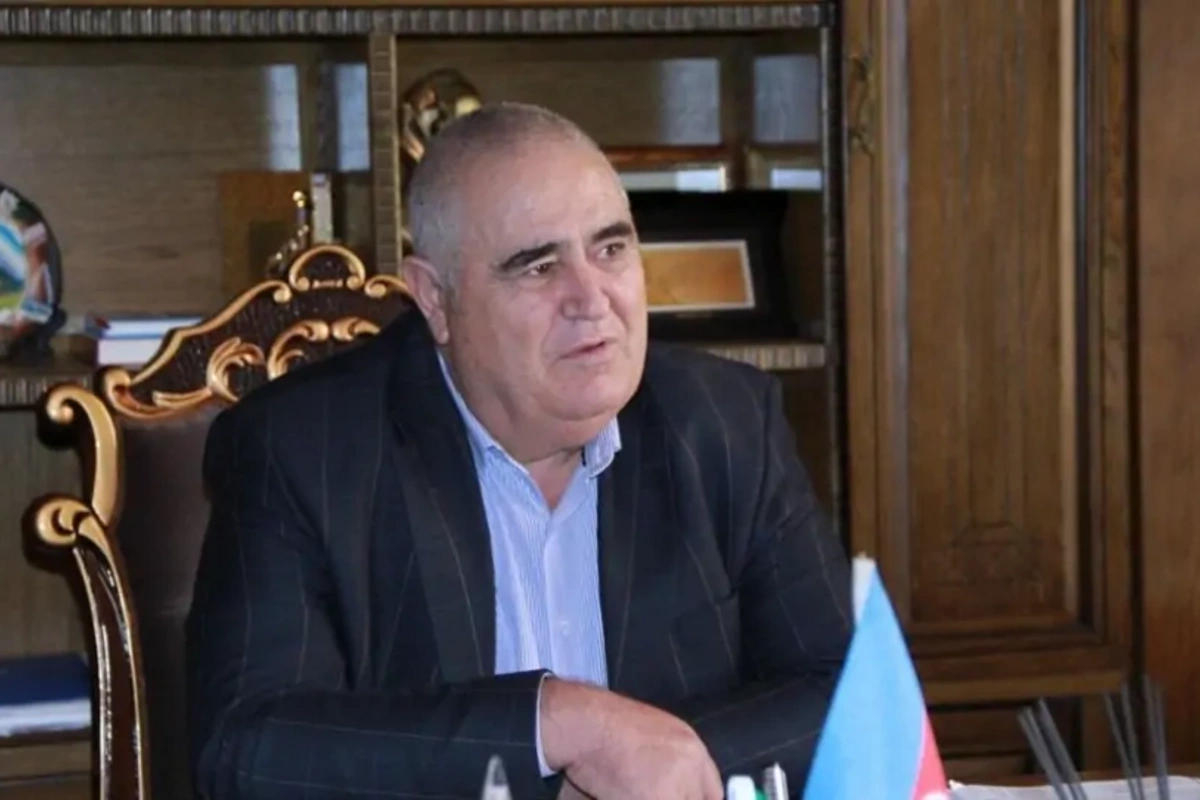Şərurlu İsfəndiyar barəsindəki xəbərdən xəbərsizdir: “Mən hərfləri tanımıram, baxanda bilmirəm”