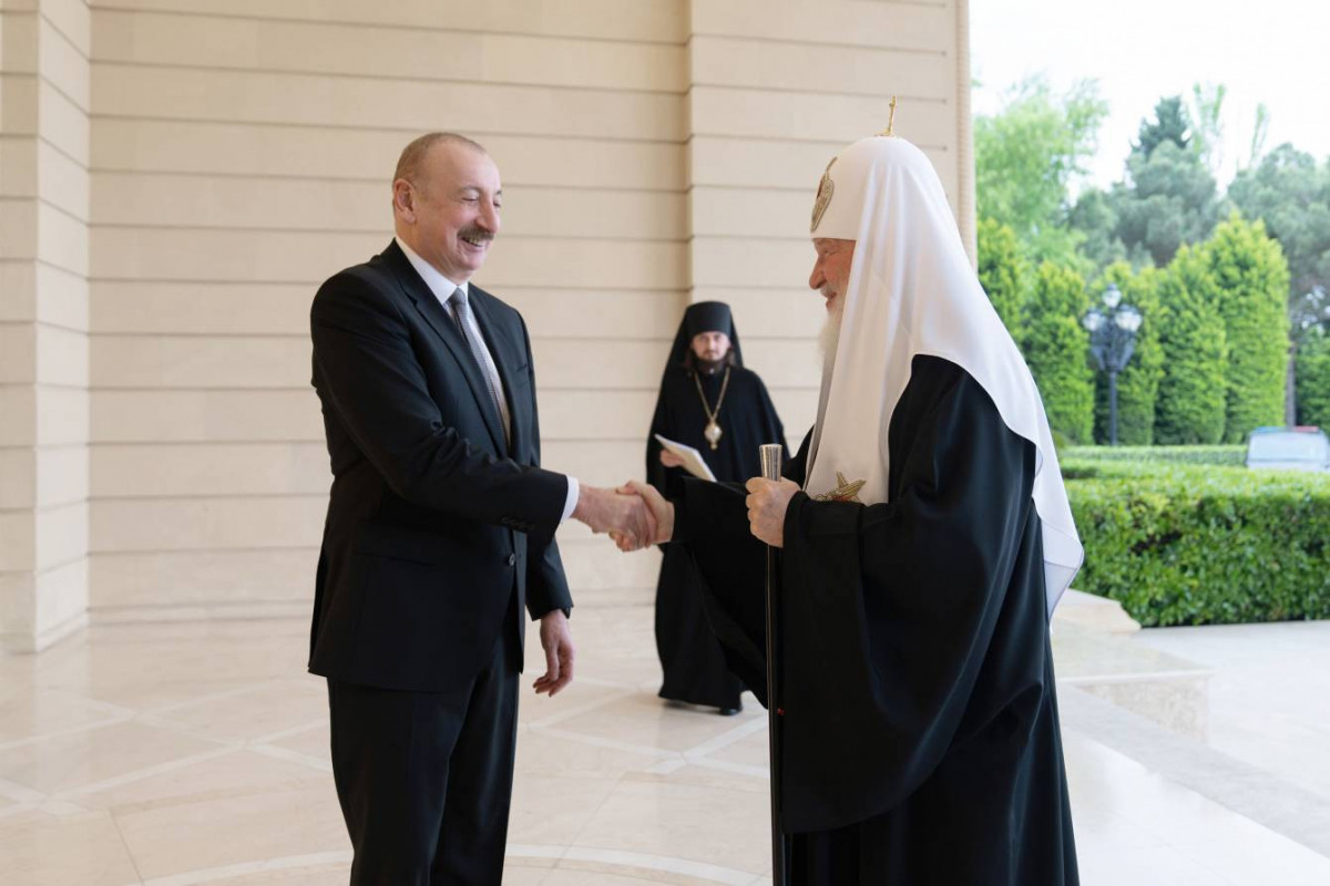 Prezident və xanımı Patriarx Kirill ilə görüşüb - YENİLƏNİB
