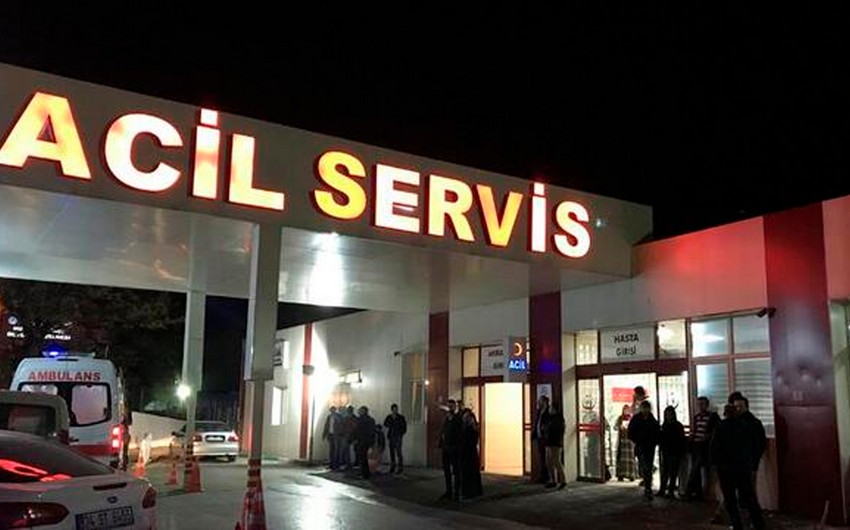 Türkiyədə 126 nəfər toyuq ətindən zəhərlənib