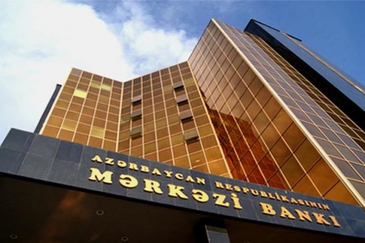 Mərkəzi Bank iki bankla bağlı məcburi sərəncam verdi