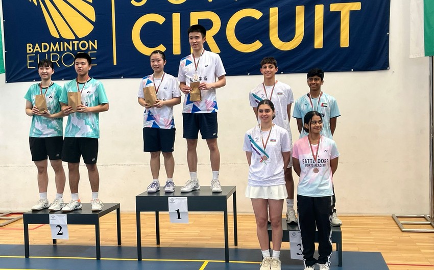 Badmintonçularımız Bolqarıstanda bürünc medal qazanıblar