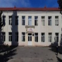 Məktəbdə yıxılan müəllimənin qolu qırıldı- Direktor 1000 manat cərimələndi