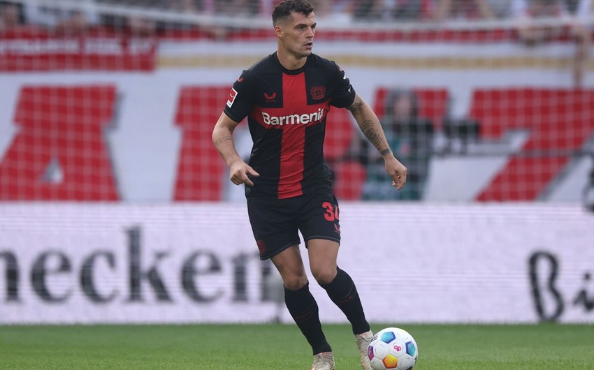 "Milan" isveçrəli yarımmüdafiəçini heyətinə qatmaq istəyir
