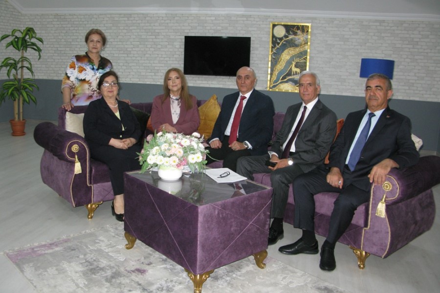 “Dünya” TV-nin efirindən “Biz Sizinləyik” dedi - FOTOLAR / VİDEO