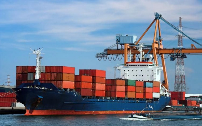 Azərbaycanda dəniz nəqliyyatı ilə yük daşımaları 12 %-dən çox artıb