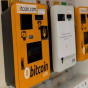 İlk bitkoin bankomatı quraşdırıldı