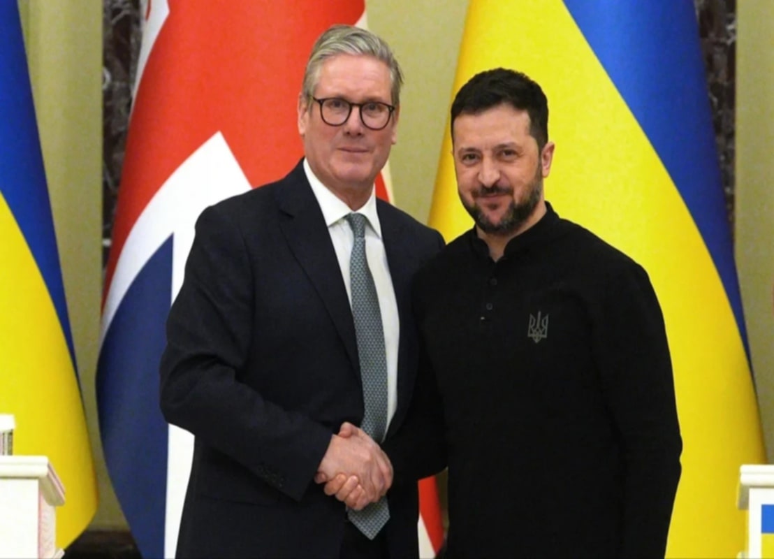 Zelenski Britaniya lideri ilə dron istehsalını müzakirə edib