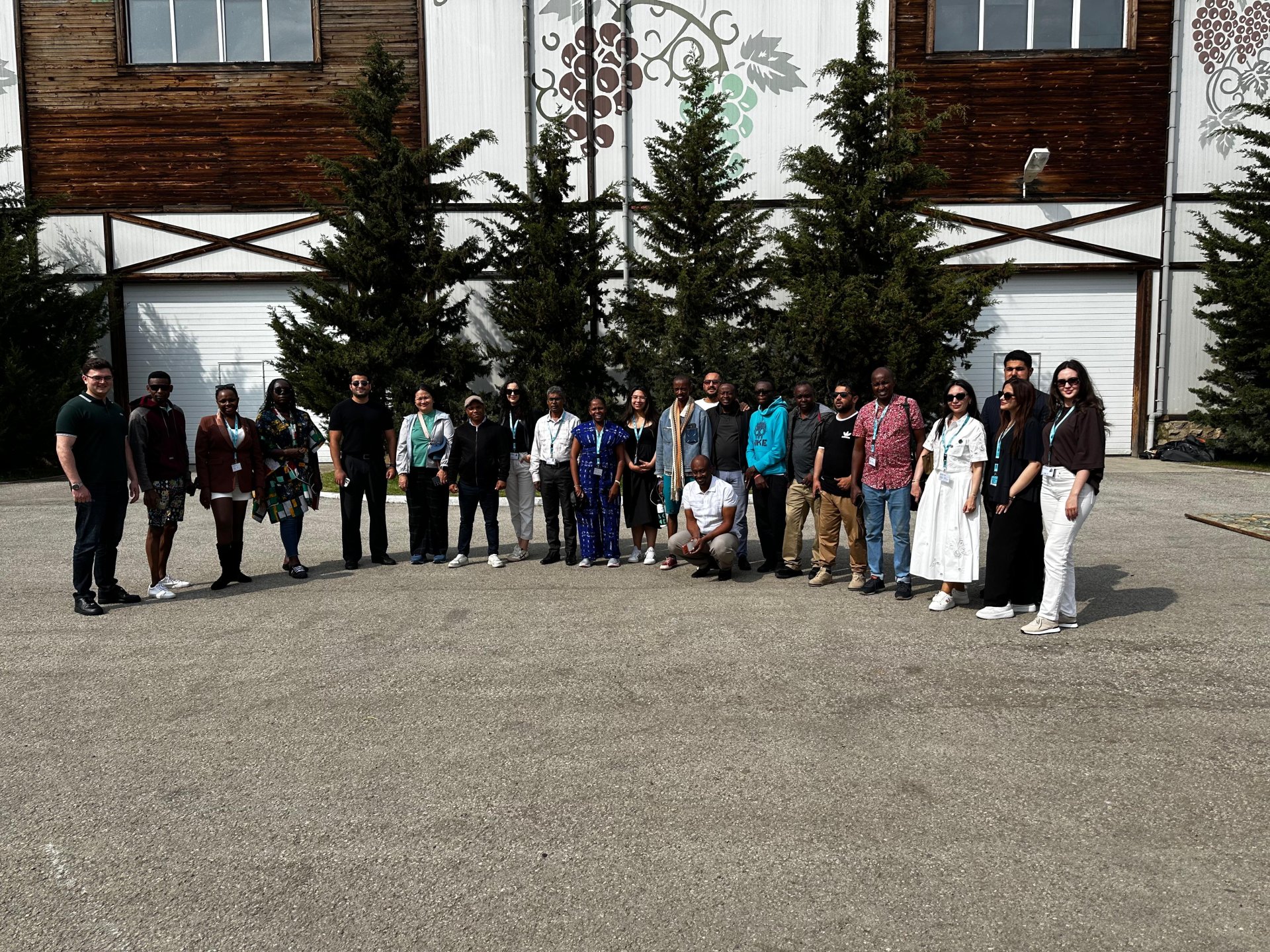 WUF13: Şamaxıya mediatur təşkil edilib - FOTO