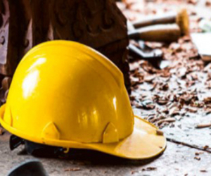 44 yaşlı usta emalatxanada öldü