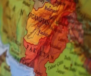 Əfqanıstan Pakistana hücum etdi 