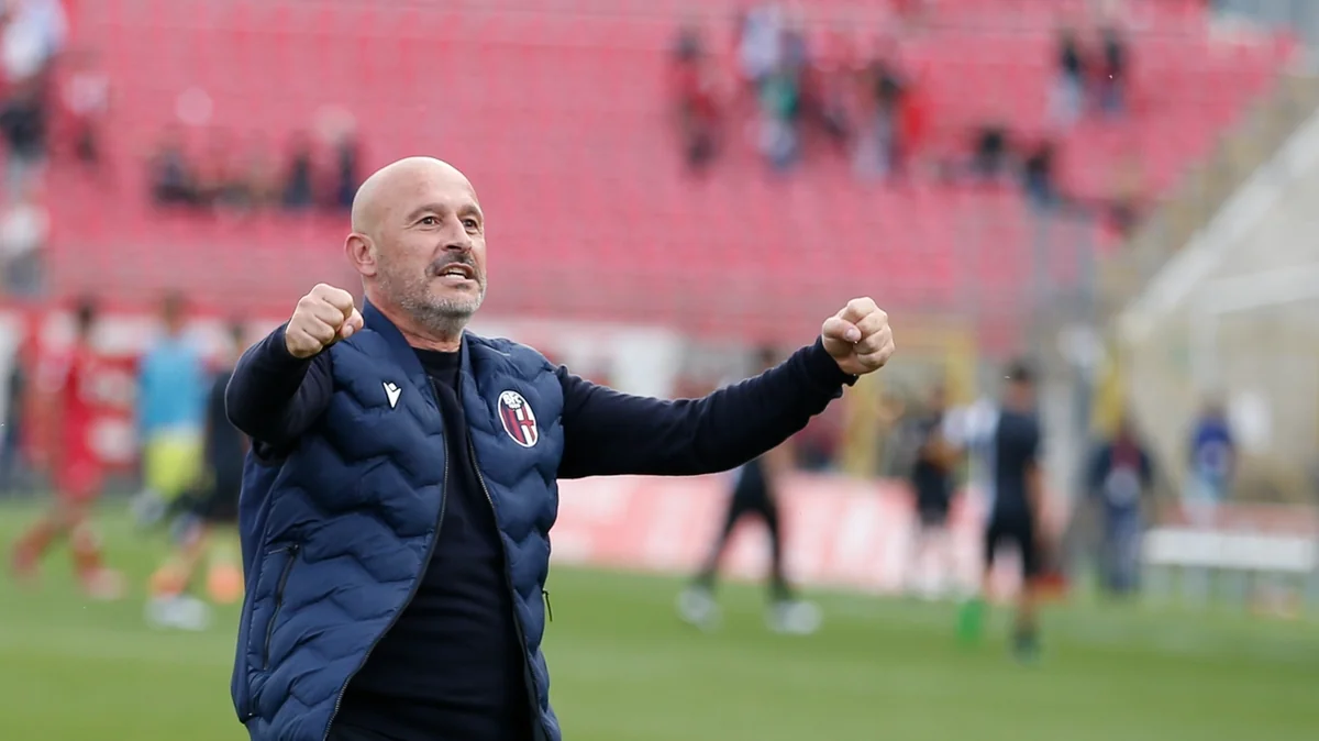 "Beşiktaş" baş məşqçi vəzifəsinə Vinçentso İtalyanonu gətirib