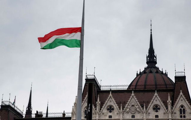 Gürcüstan və Ermənistan vətəndaşlarına işçi vizalarının verilməsini dayandırdılar