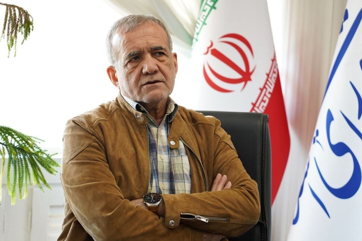 Pezeşkian: "İran nə meydanı, nə də danışıqlar masasını tərk edib"