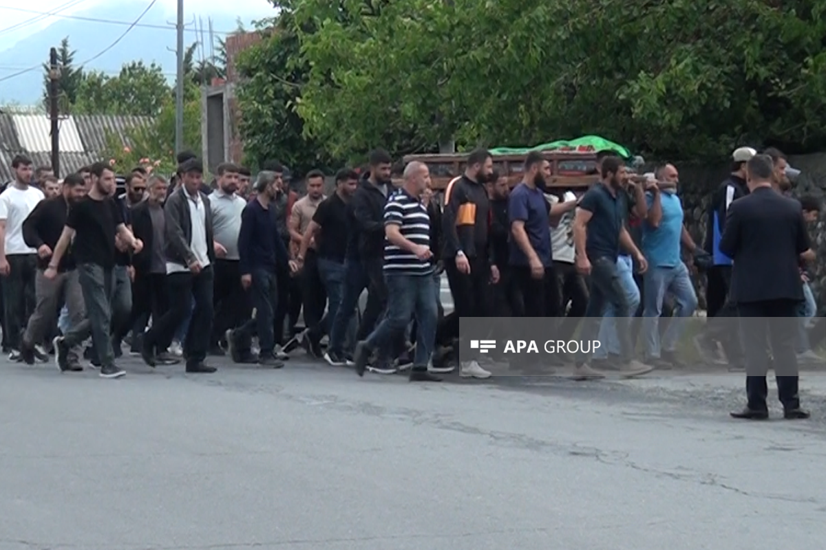 Azov dənizində ölən gəmi kapitanı köməkçisi dəfn olunub - FOTOLAR