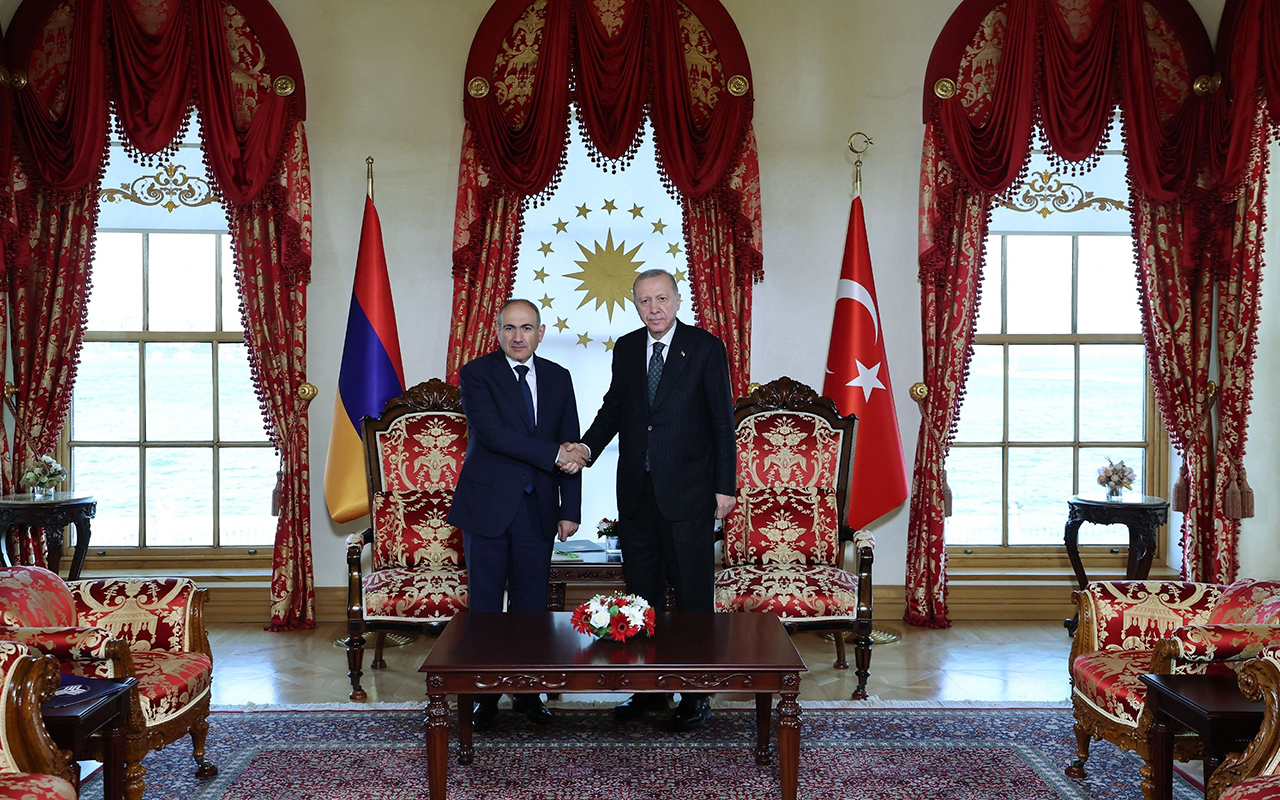 Ərdoğan Paşinyanı təbrik etdi