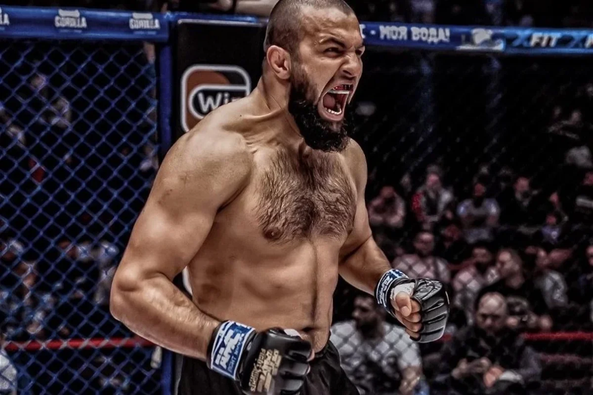 Azərbaycan idmançısı Tahir Abdullayev Bakıda keçiriləcək UFC turnirində iştirak edəcək