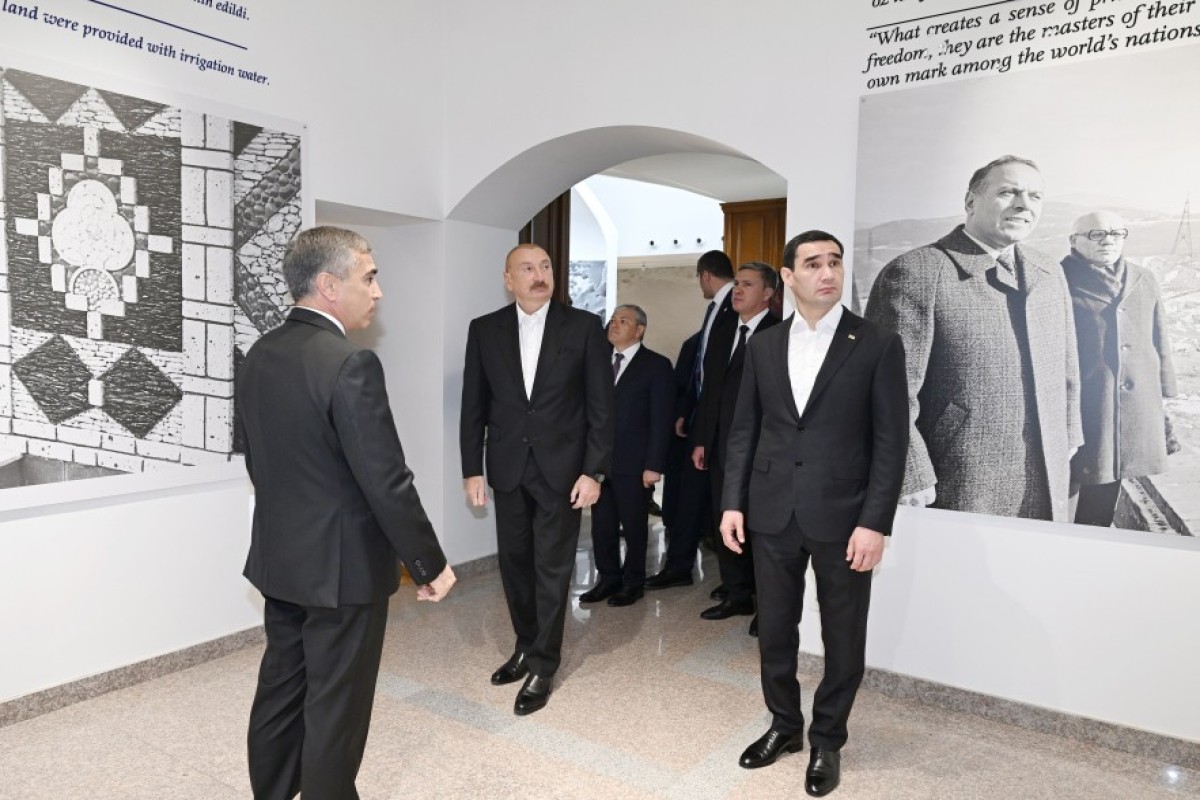 Prezidentlər Şuşada “Heydər Əliyev və Qarabağ” sərgisi ilə tanış oldular
