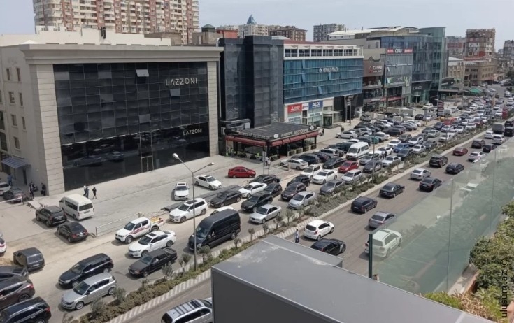 Bu yolda hərəkət məhdudlaşdırıldı