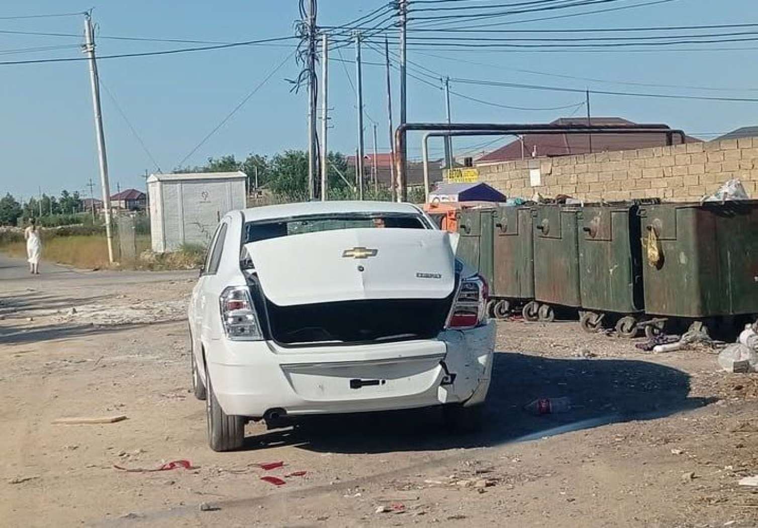 Bakıda zibillikdən “Chevrolet Cobalt” tapıldı