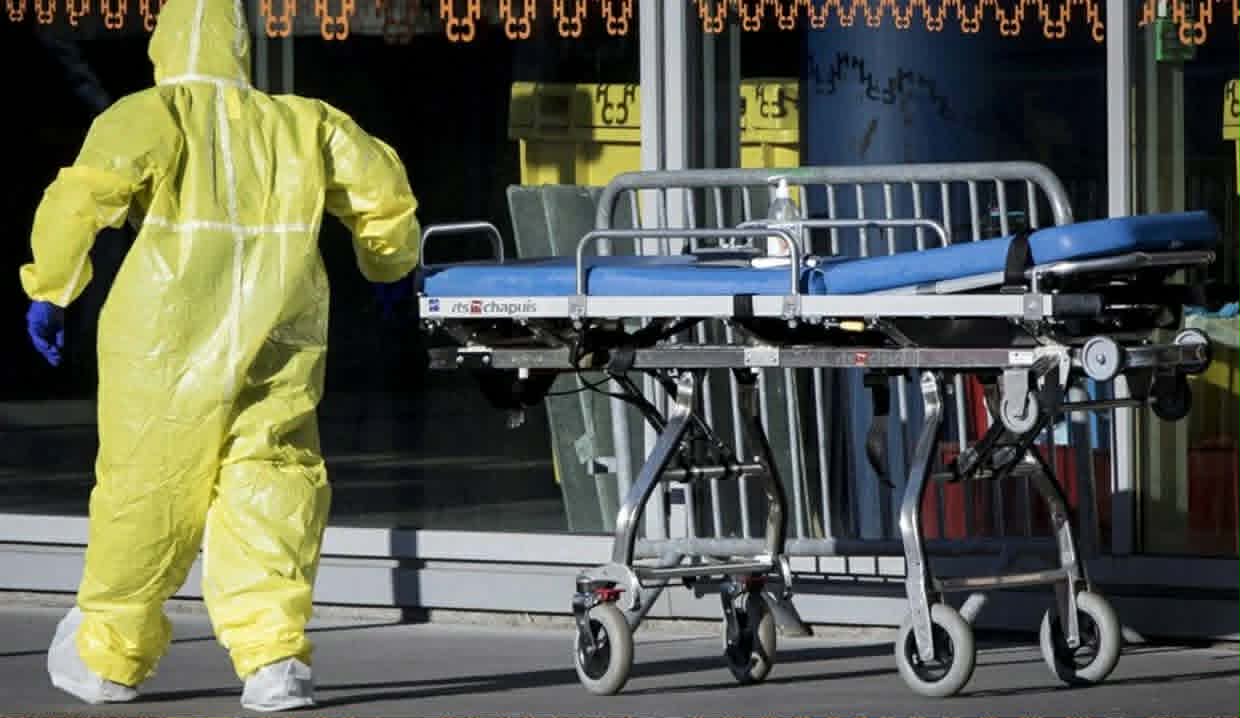Ebola təhlükəsi artır: Bu ölkədə də yoluxma sayı...