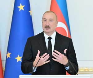 Prezident: "Azərbaycan nəqliyyat infrastrukturuna böyük investisiyalar yatırır"