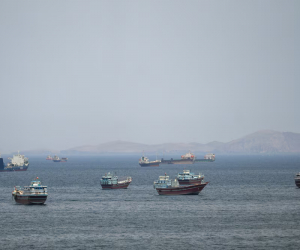 Hörmüz boğazında tanker daşımaları faktiki dayanıb