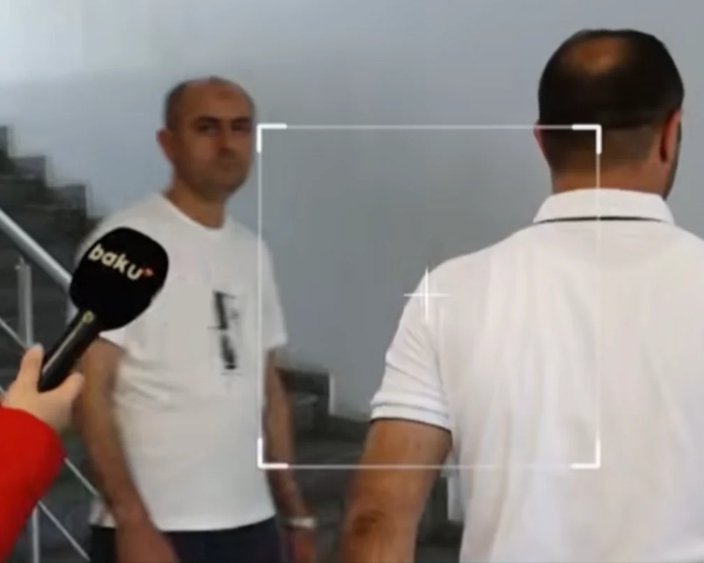 Kameranı görüb qaçdılar: Tibb mərkəzində nə baş verir? - VİDEO