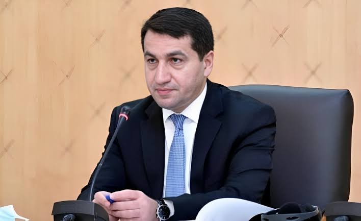 Hikmət Hacıyev Qəbələdən paylaşım etdi