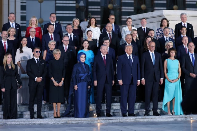 NATO Zirvəsinin ikinci günü: Masada bunlar var