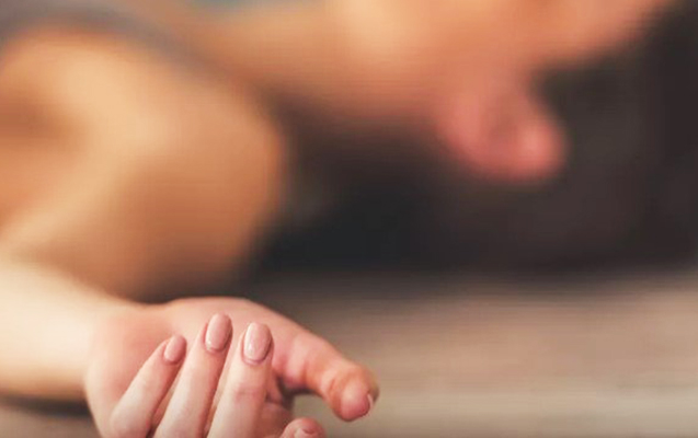 38 yaşlı qadını “tok” vurub öldürdü